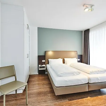 Deichhaeuser Anna Kueste Deichhaeuser Anna Kueste 3-24 דירה