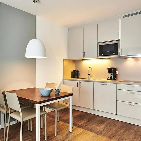 Deichhaeuser Anna Kueste Deichhaeuser Anna Kueste 3-24 *