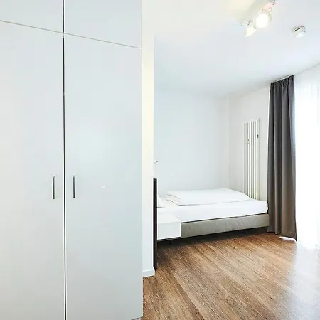 Deichhaeuser Anna Kueste Deichhaeuser Anna Kueste 3-24 דירה *